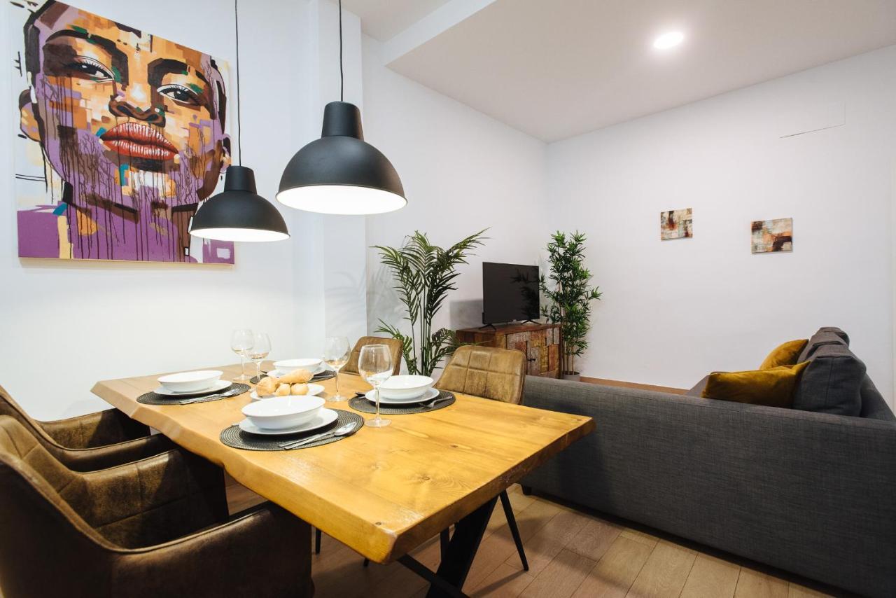 Hostly Rbh0 Modern Apartment Sevilla Kültér fotó