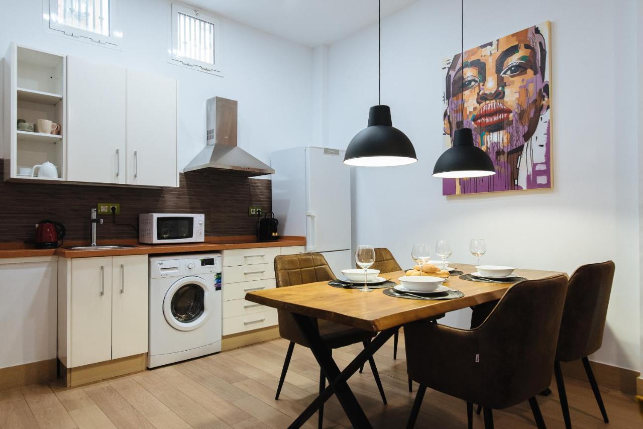 Hostly Rbh0 Modern Apartment Sevilla Kültér fotó
